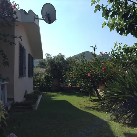 Rose Holiday home